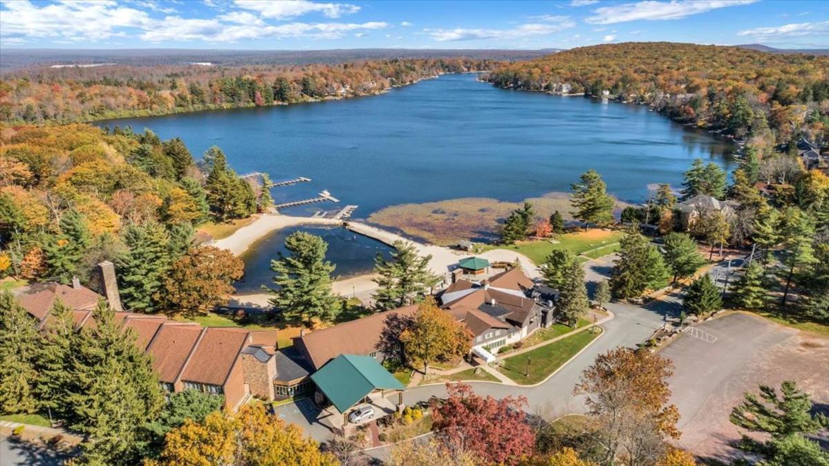 The Lodge Luxury Resort At Лейк-Хармони Экстерьер фото